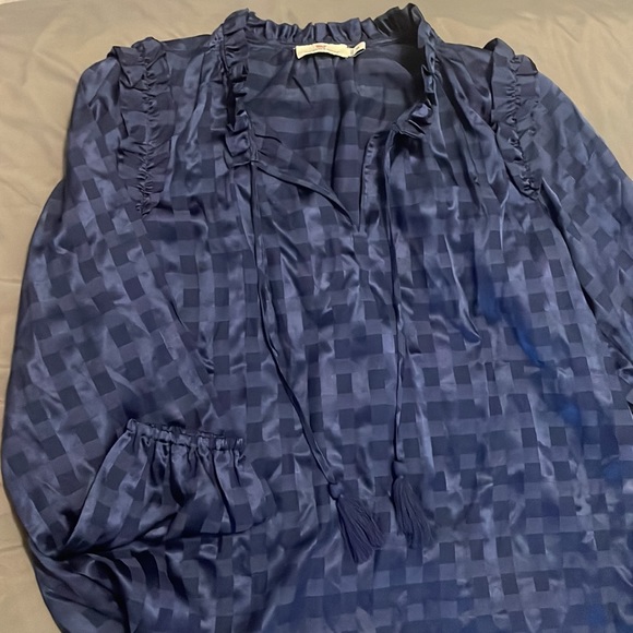 Women’s Navy Blue Vineyard Vines Top - Picture 4 of 7